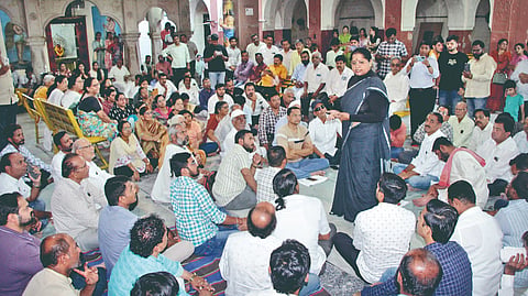 Nasarapur case: नसरापूर प्रकरणाचे सोलापूरमध्ये पडसाद