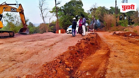 नाधवडे-कोकिसरे हद्दीत राष्ट्रीय महामार्गाचे काम रखडले