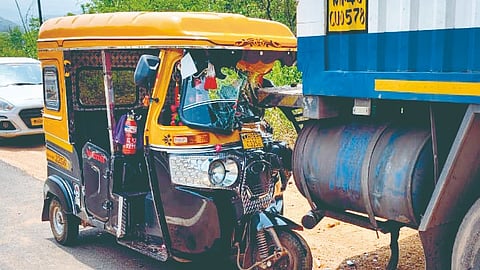 Ratnagiri Accident News