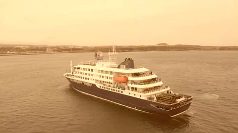 Hantavirus cruise scare |