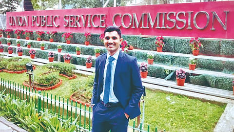 UPSC success: ‘आयएफएस’मध्ये बसवराज केंपवाडे देशात प्रथम