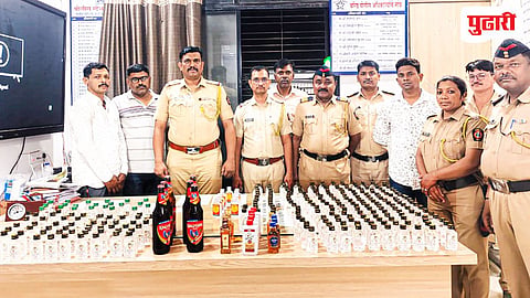 अंबाडीतील अवैध दारू विक्रेत्यावर किनवट पोलिसांची कारवाई