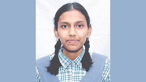 10th topper: खानापूरच्या कन्येने रचला इतिहास 