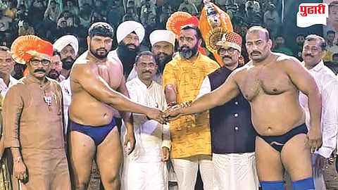 Paresh Sheth Thakur Kesari