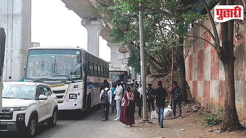 Akurdi Bus Stop Issue