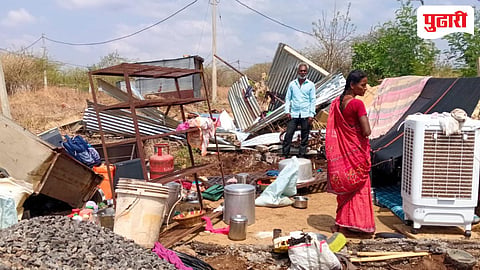 Solapur news | वादळी वाऱ्यासह पावसाचा तडाखा, शेतकऱ्यांचे संसार उघड्यावर
