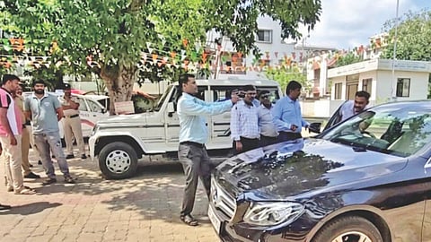 Shivam Associates Scam: अभिलाषची चौकशी; कारही जप्त