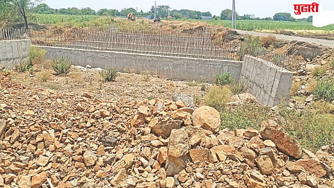 Dharashiv bridge work delay