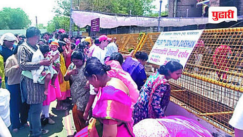 Trimbakeshwar ticket queue 