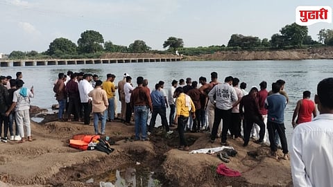 Godavari River Youth Drowned