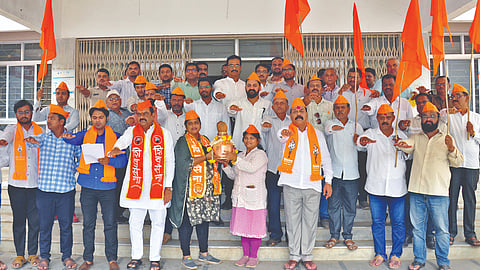  (छाया पप्‍पू अत्तार )