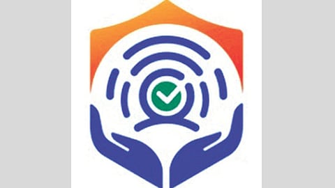 Life Certificate: हयात प्रमाणपत्र आता लाभार्थ्यांना घरपोच