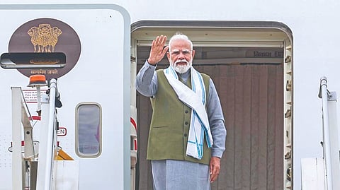 नवी दिल्ली : पंतप्रधान नरेंद्र मोदी फ्रान्स आणि स्लोव्हाकियाच्या दौऱ्यासाठी रवाना झाले.