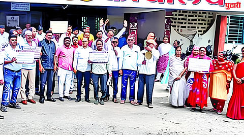 ST Employees Protest