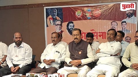 पणजी येथे बुधवारी  आयोजित पत्रकार परिषदेत  बोलताना गजानन कीर्तिकर