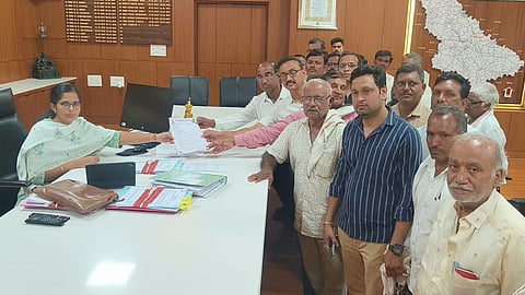 Wardha News | केळीच्या दरातील अन्याय दूर करत केळीचा पीक विम्यात समावेश करावा 