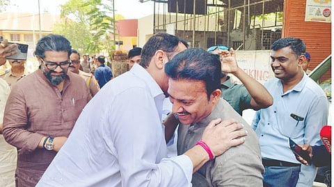 Satara Politics: फिर वही दिल लाये है। खा. उदयनराजे-शशिकांत शिंदे यांच्‍यात दिलखुलास मस्‍ती 
