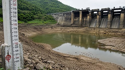 Mansoon Update Chandrapur : मान्सूनची प्रतीक्षा कायम; धरणांतील जलसाठा चिंतेच्या टप्प्यावर