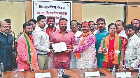 Solapur MLC Election: भाजपचे राजेंद्र राऊत यांचा दणदणीत विजय 