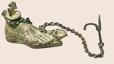 Ancient Lamp Discovery |