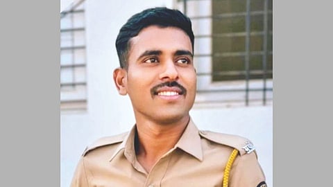 Sangli Police Constable Death: कडेपूर येथे पोलिस शिपायाने गळफास घेत जीवन संपवले 