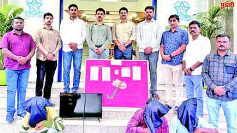 Beed Crime News : कोयत्याने वार करून जबरी चोरी करणारी टोळी पकडली