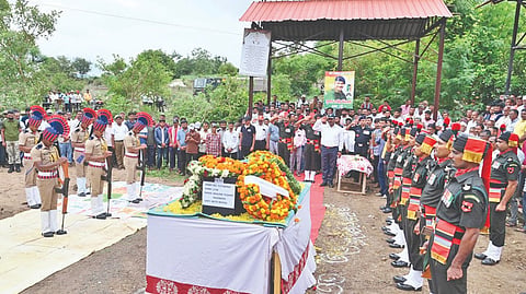 Satara Soldier: पवारवाडीचे जवान तुषार भिलारे अनंतात विलीन