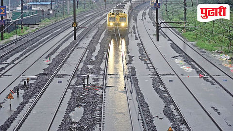 Mumbai railway disruption