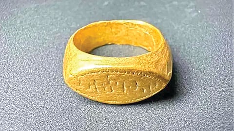 Old Indian gold rings in Thailand | 