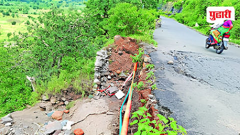 Nachanvel Gondegaon road protest