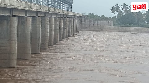 Kolhapur Flood: हिप्परगी बॅरेजचे २१ दरवाजे उघडले;...पूरधोका कमी होण्यास मदत