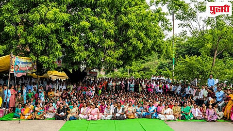 Chandrapur Teacher Protest | हजारो शिक्षकांच्या एल्गाराने चंद्रपुरात १,५५०  शाळा ठप्प!