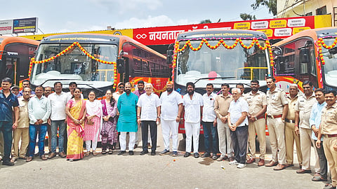 Rajmata Jijau Bus
