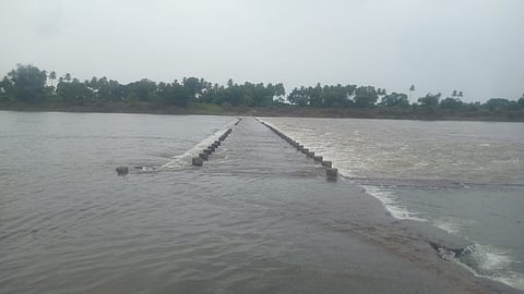 Rajapur Weir
