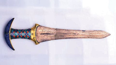 Egyptian Princesses Weapon Training |