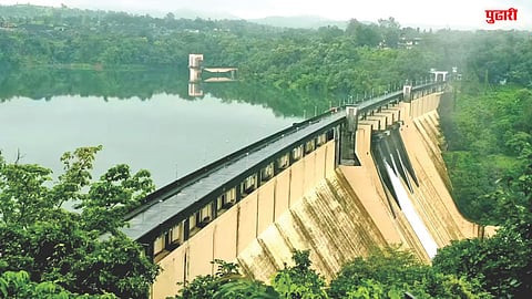 Mumbai Lake Water Stock