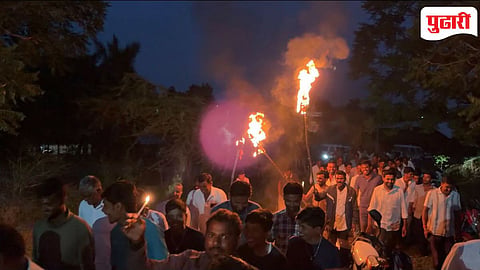 Nashik news: लोडशेडिंगविरोधात शेतकऱ्यांचा हुंकार; खामखेडा वीज उपकेंद्रावर ‘अंधार जनआक्रोश’ मोर्चा