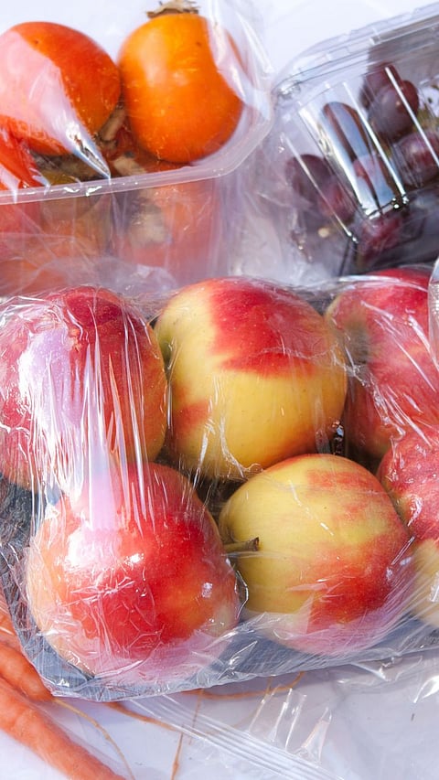 How to Reduce Plastic In Diet