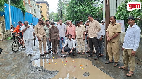 Dombivli   Rickshaw Drivers Pothole Protest