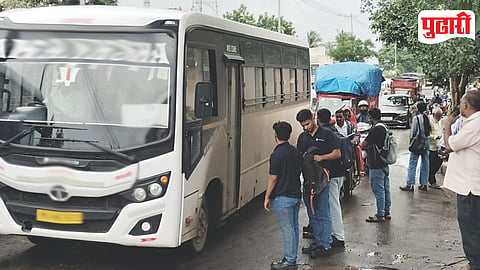 Chakan Moshi Traffic Jam