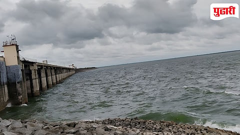 Jayakwadi dam water level