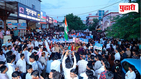 Latur candle march