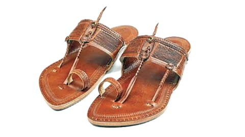 Kolhapuri Chappals Blend | 