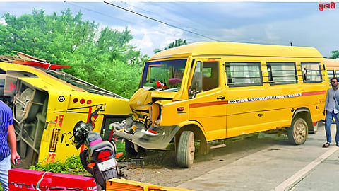 Latur Accident News