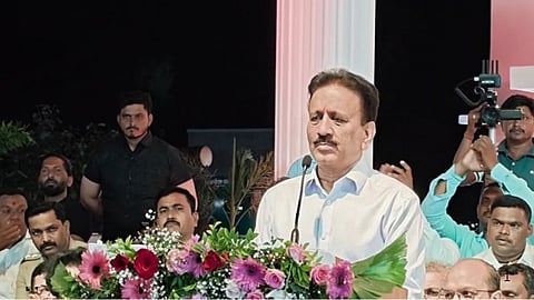 Girish Mahajan Slams Eknath Khadse