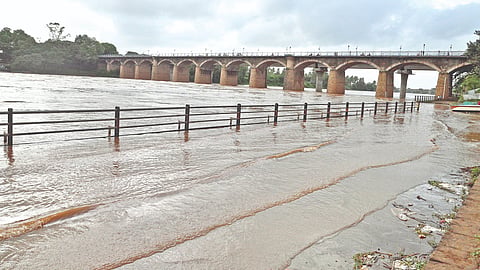 Krishna Flood Alert