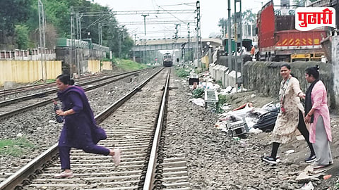 Ghorpadi Railway Safety Issue