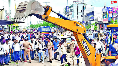 Beed News
