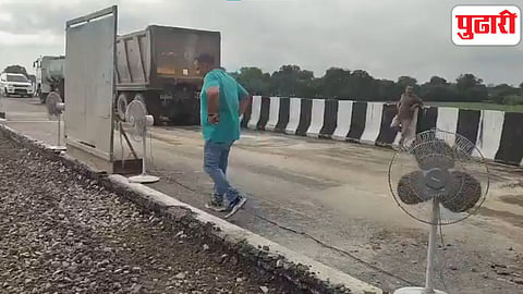 Lucknow-Kanpur Expressway Repair Viral Video