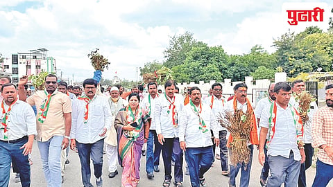 Ambajogai farmer protest